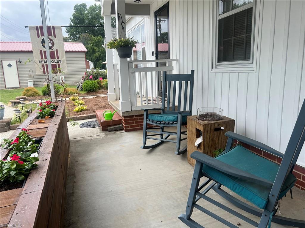 376 Mt View Drive Mount Airy, NC 27030 - Photo 3 of 27