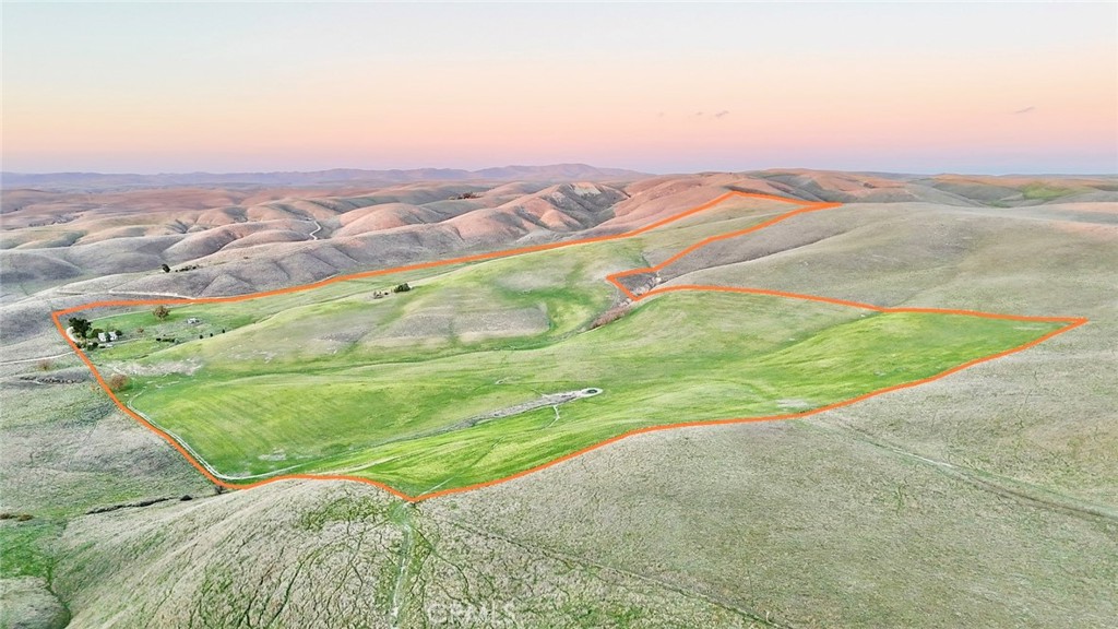 3780 So Gillis Cyn Road Shandon, CA 93461 - Photo 15 of 21 a view of a city