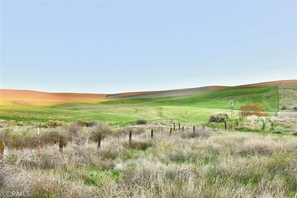 3780 So Gillis Cyn Road Shandon, CA 93461 - Photo 10 of 21 a view of an ocean and beach