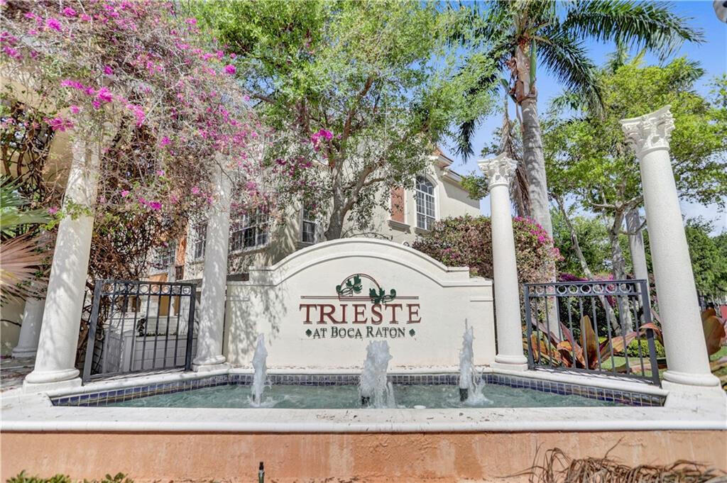 5785 Northeast Verde Circle Boca Raton, FL 33487 - Photo 1 of 36 20220330202010822216000000-o