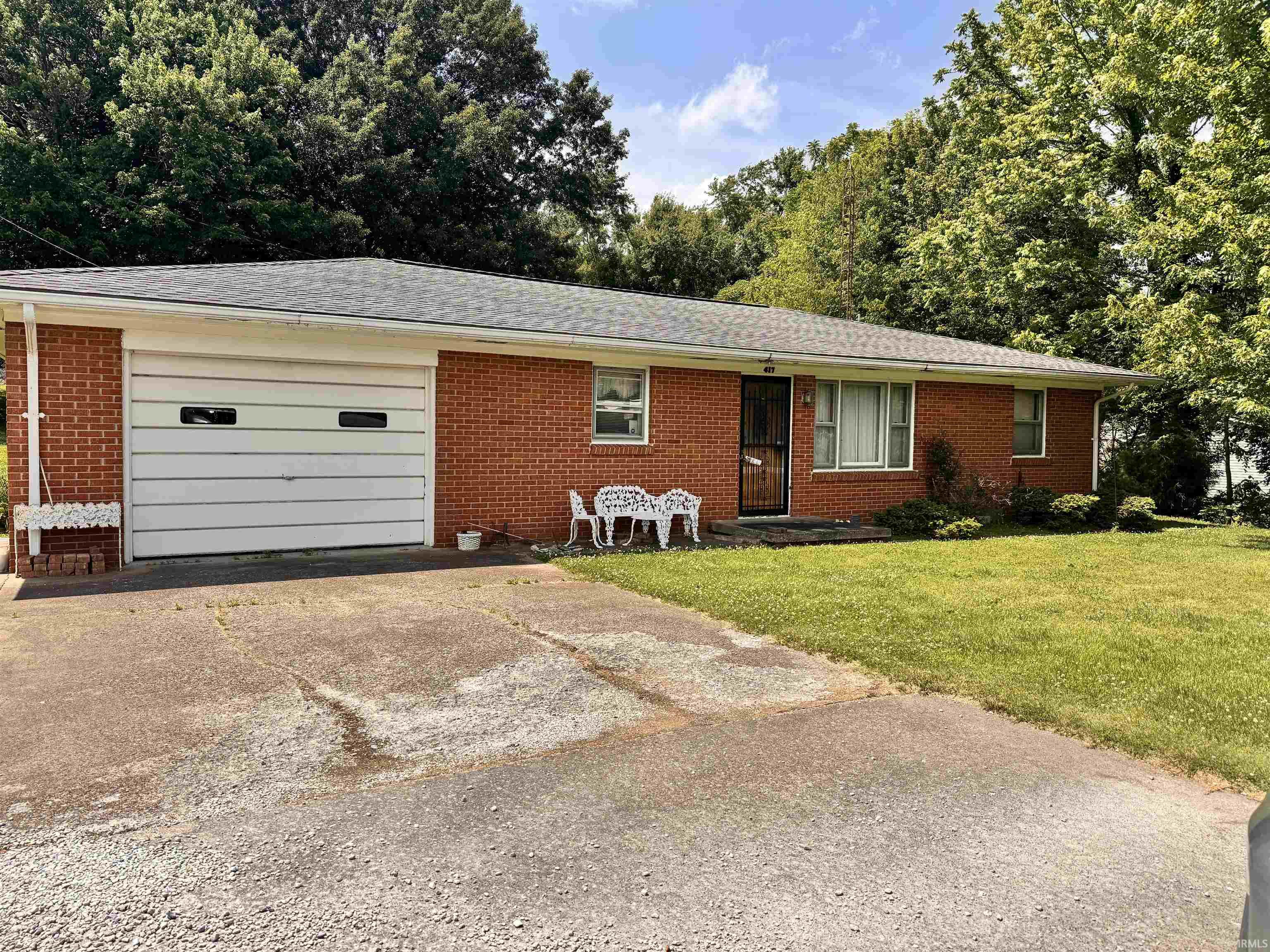 417 South Main Street Chrisney, IN 47611 - Photo 2 of 4