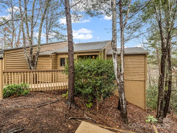 $475,000 | 155 Quail Cove Boulevard, Unit 1615, Lake Lure, NC 28746