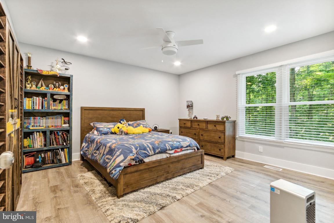 7607 Gralnick Place Springfield, VA 22153 - Photo 36 of 55 Gallery Image 36