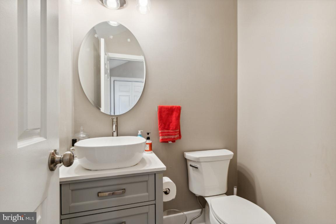 7607 Gralnick Place Springfield, VA 22153 - Photo 8 of 55 Gallery Image 8