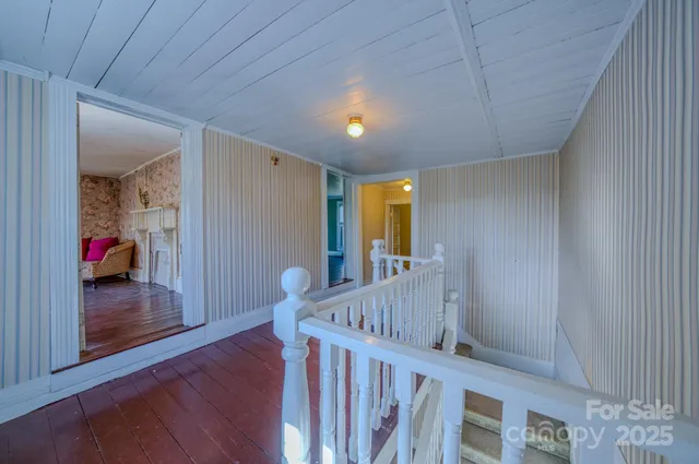 $345,000 | 7 Noble Road, Fairview, NC 28730