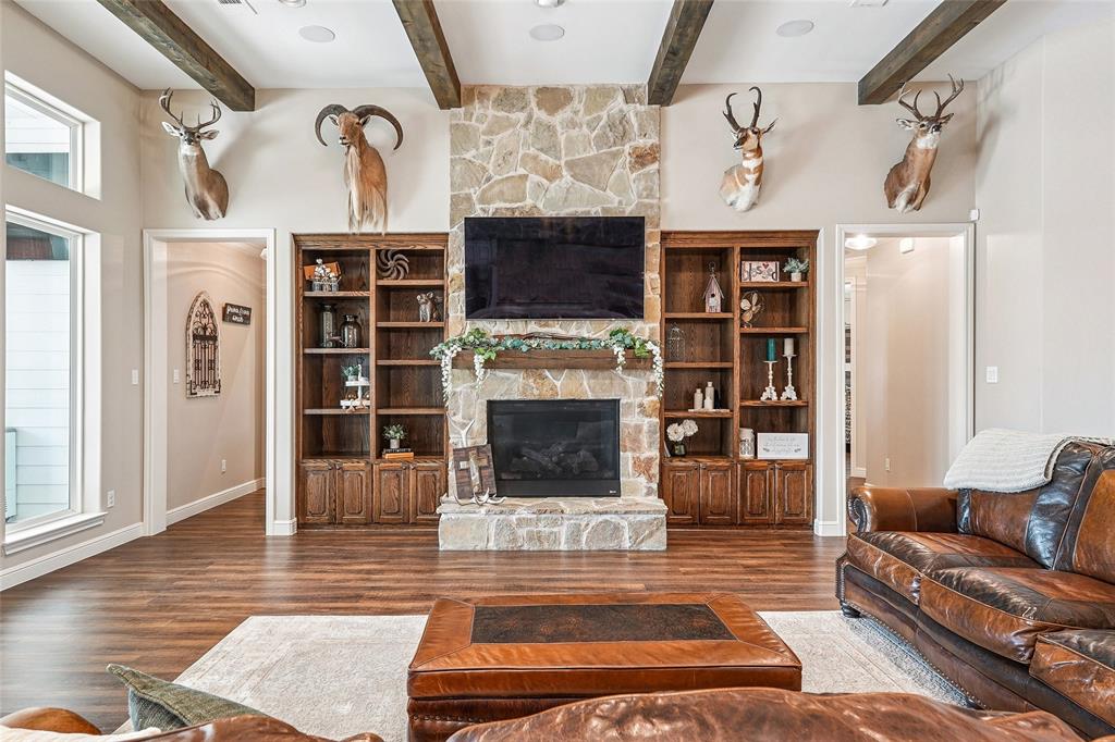10400 Freeman Road Sanger, TX 76266 - Photo 6 of 40