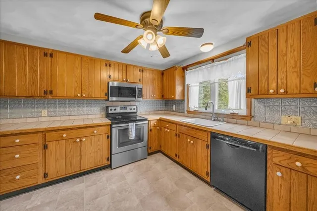 $289,900 | 589 South Apalachin Road, Apalachin, NY 13732