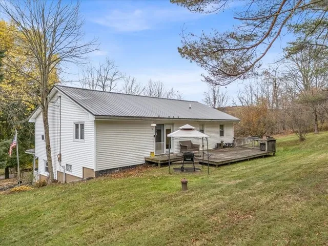 $289,900 | 589 South Apalachin Road, Apalachin, NY 13732