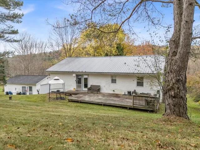 $289,900 | 589 South Apalachin Road, Apalachin, NY 13732