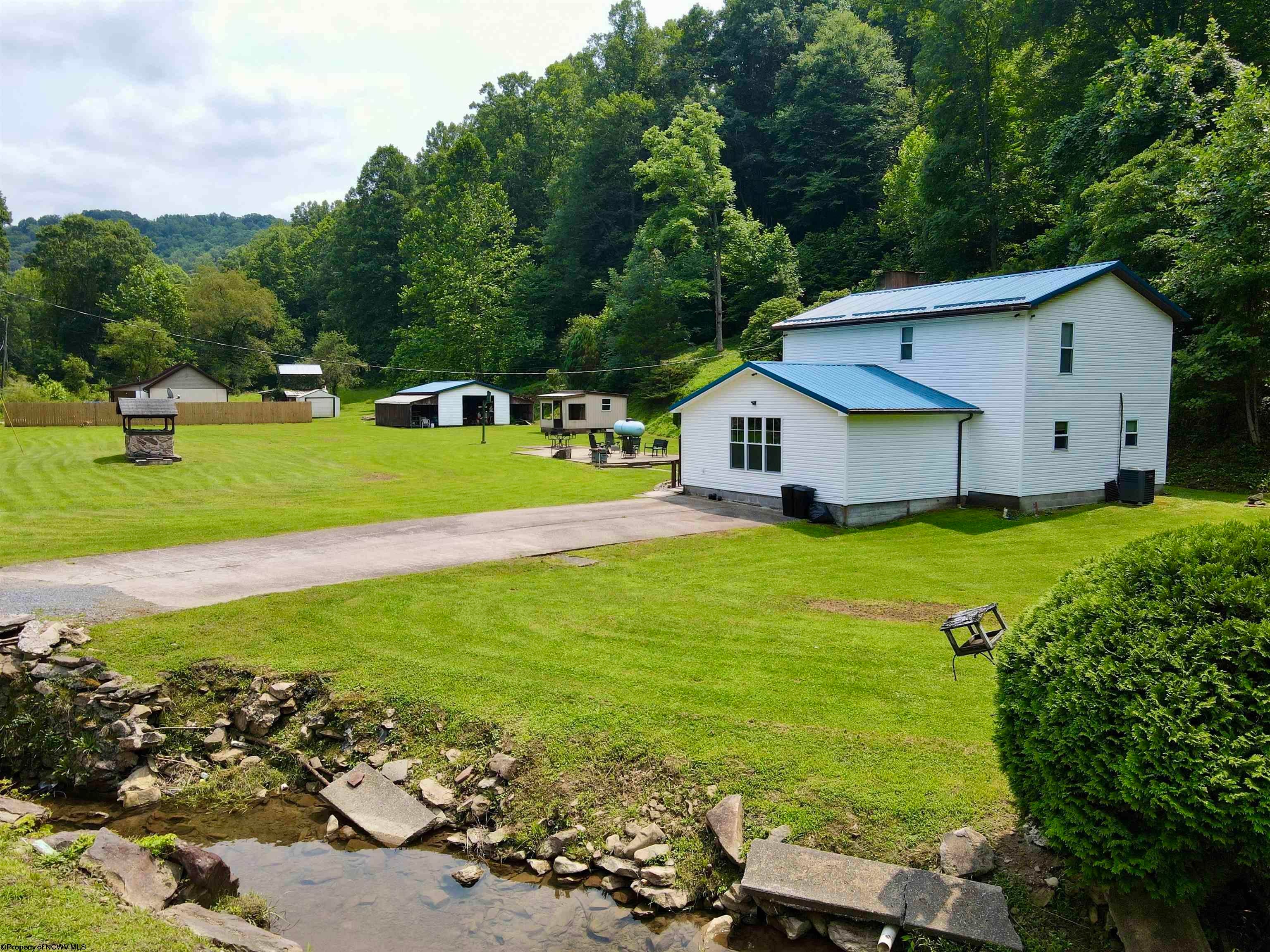 1858 Fola Road Bickmore, WV 25019 - Photo 7 of 37 Gallery Image 7