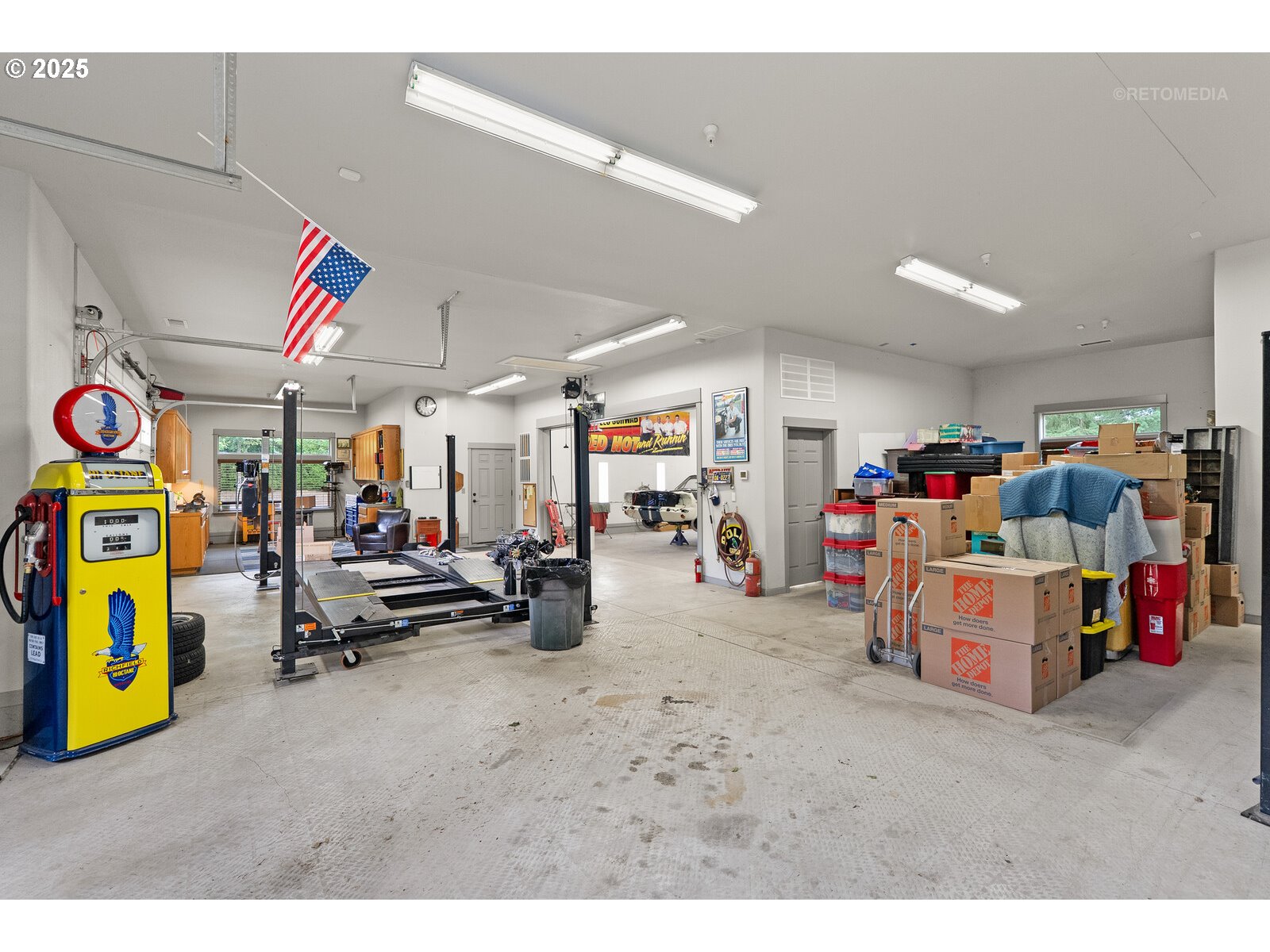 30190 Southwest Bald Peak Road Hillsboro, OR 97123 - Photo 33 of 42