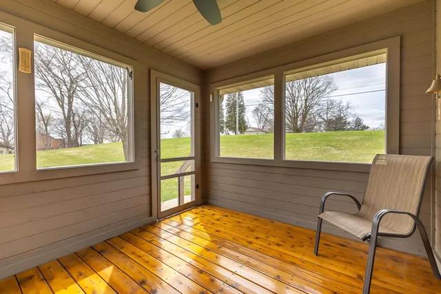 $329,900 | 825 Shadow Bluff Drive, Galena, IL 61036