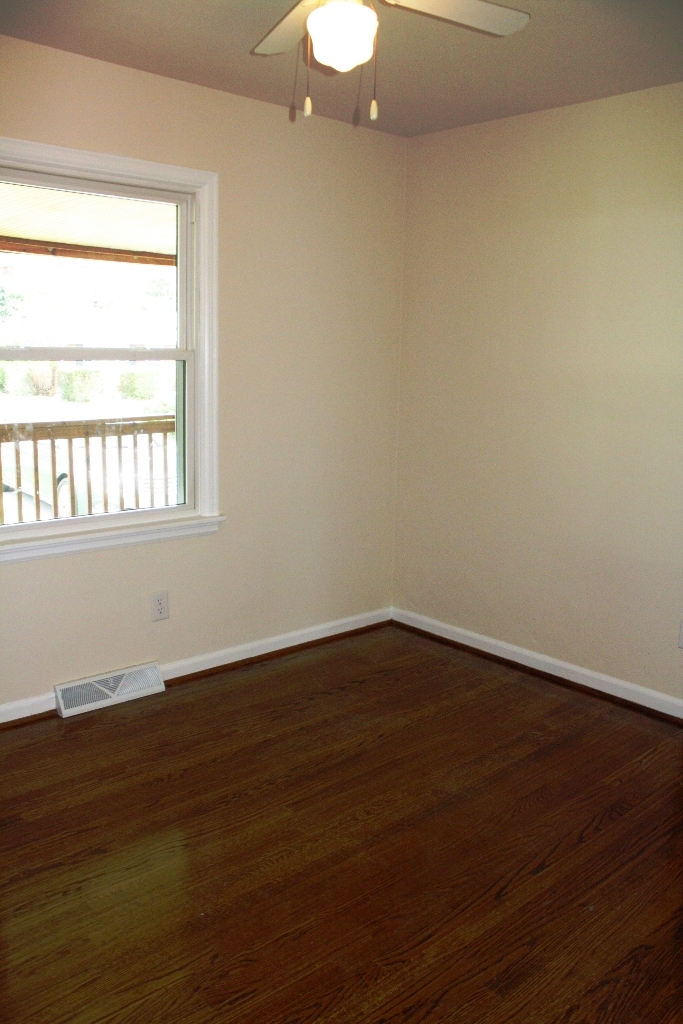 1722 Pomeroy Road Salem, VA 24153 - Photo 16 of 26 Bedroom #3
