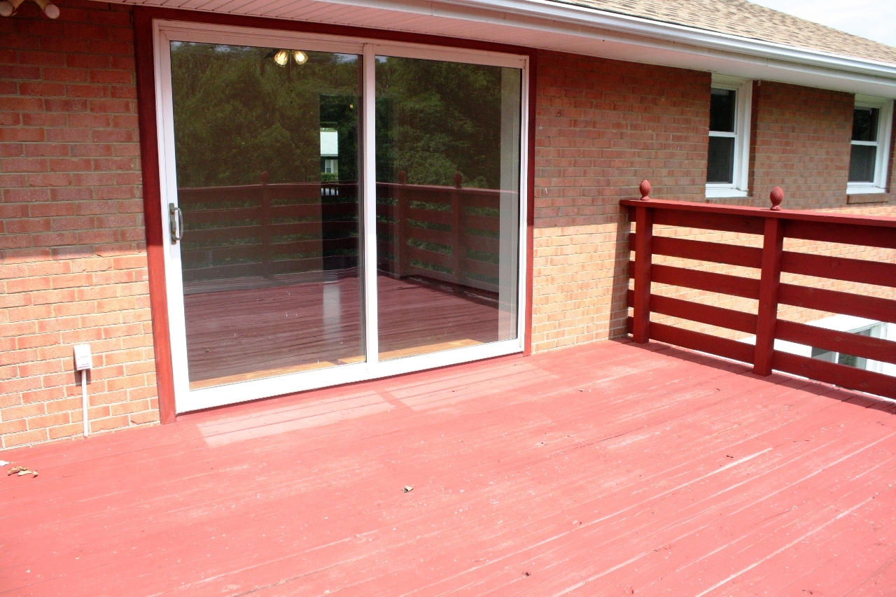 1722 Pomeroy Road Salem, VA 24153 - Photo 24 of 26 Deck
