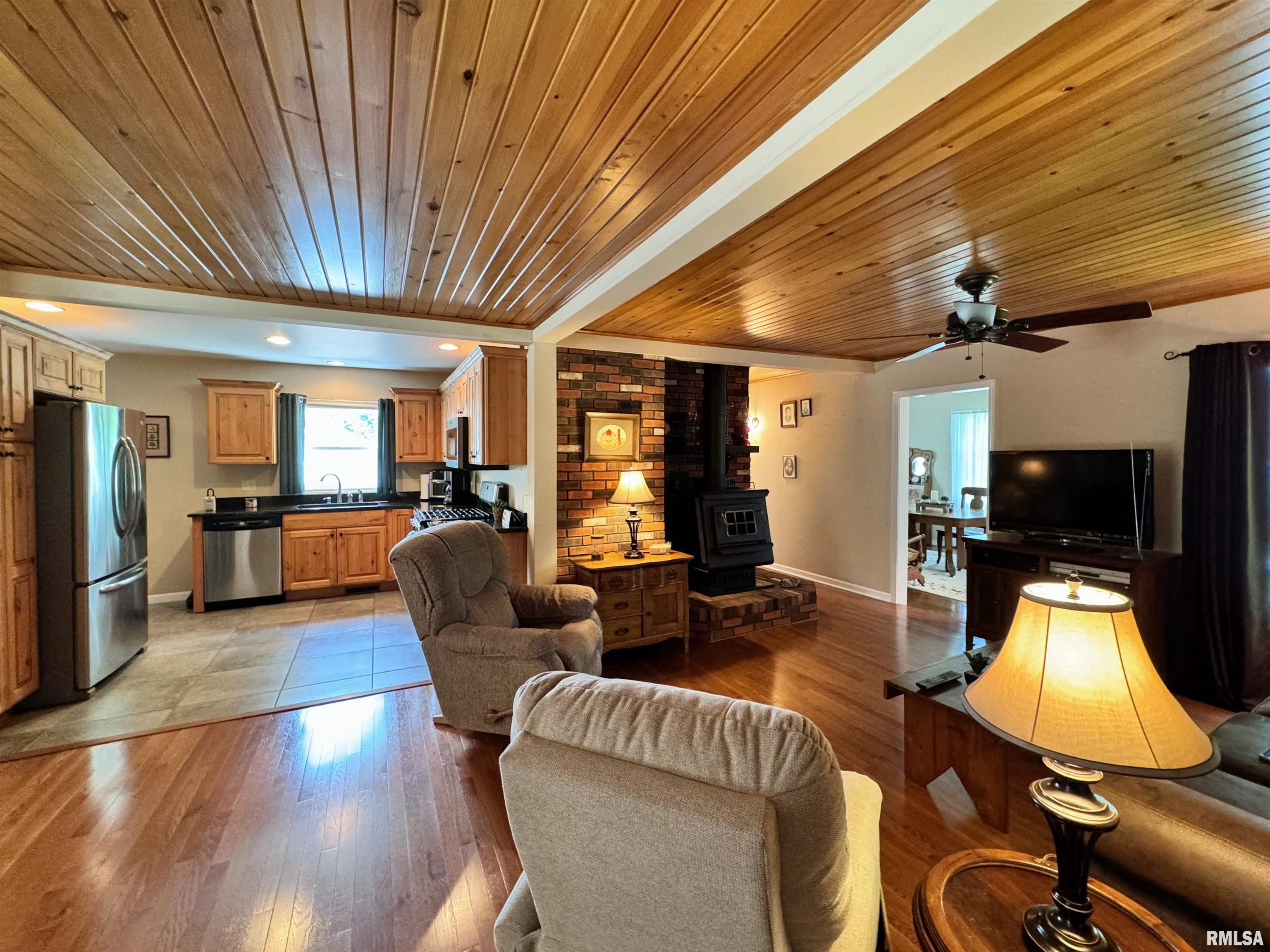 2014 East Santa Fe Road Chillicothe, IL 61523 - Photo 15 of 85 Gallery Image 15