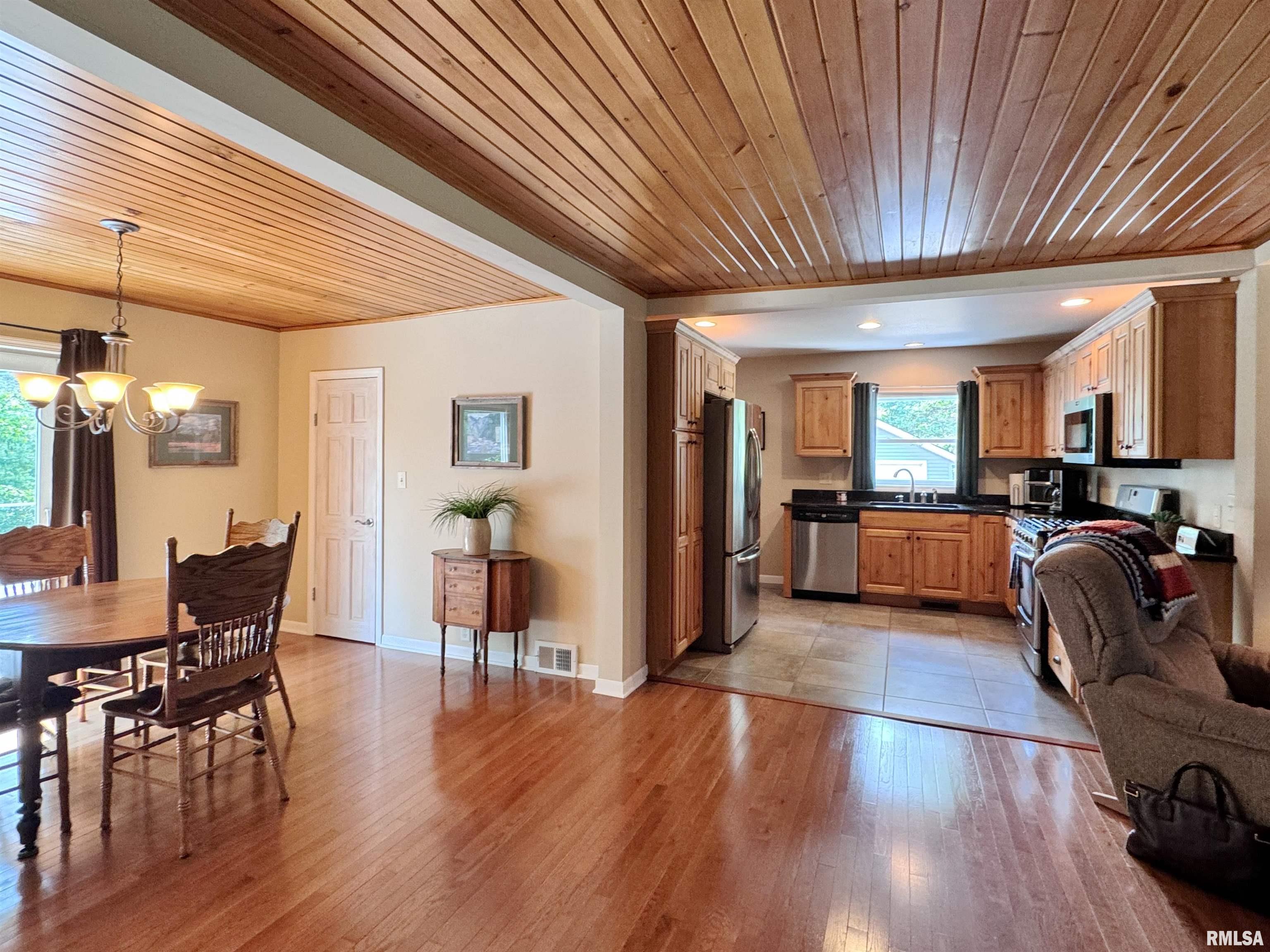 2014 East Santa Fe Road Chillicothe, IL 61523 - Photo 21 of 85 Gallery Image 21