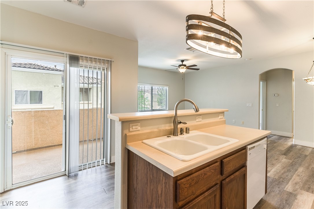 6328 Sandy Ridge Street, Unit 201 North Las Vegas, NV 89081 - Photo 10 of 25