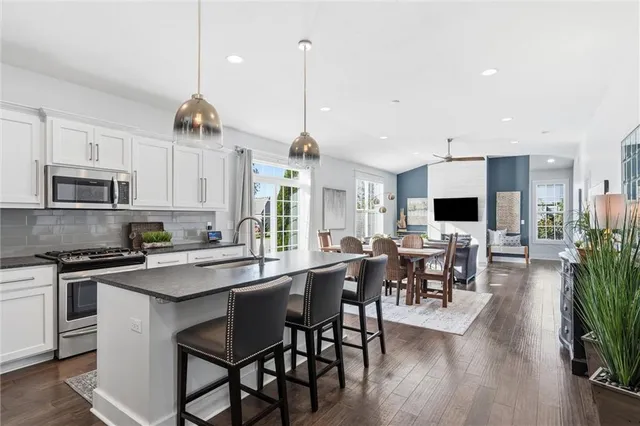 $465,000 | 21366 West 117th Terrace, Olathe, KS 66061