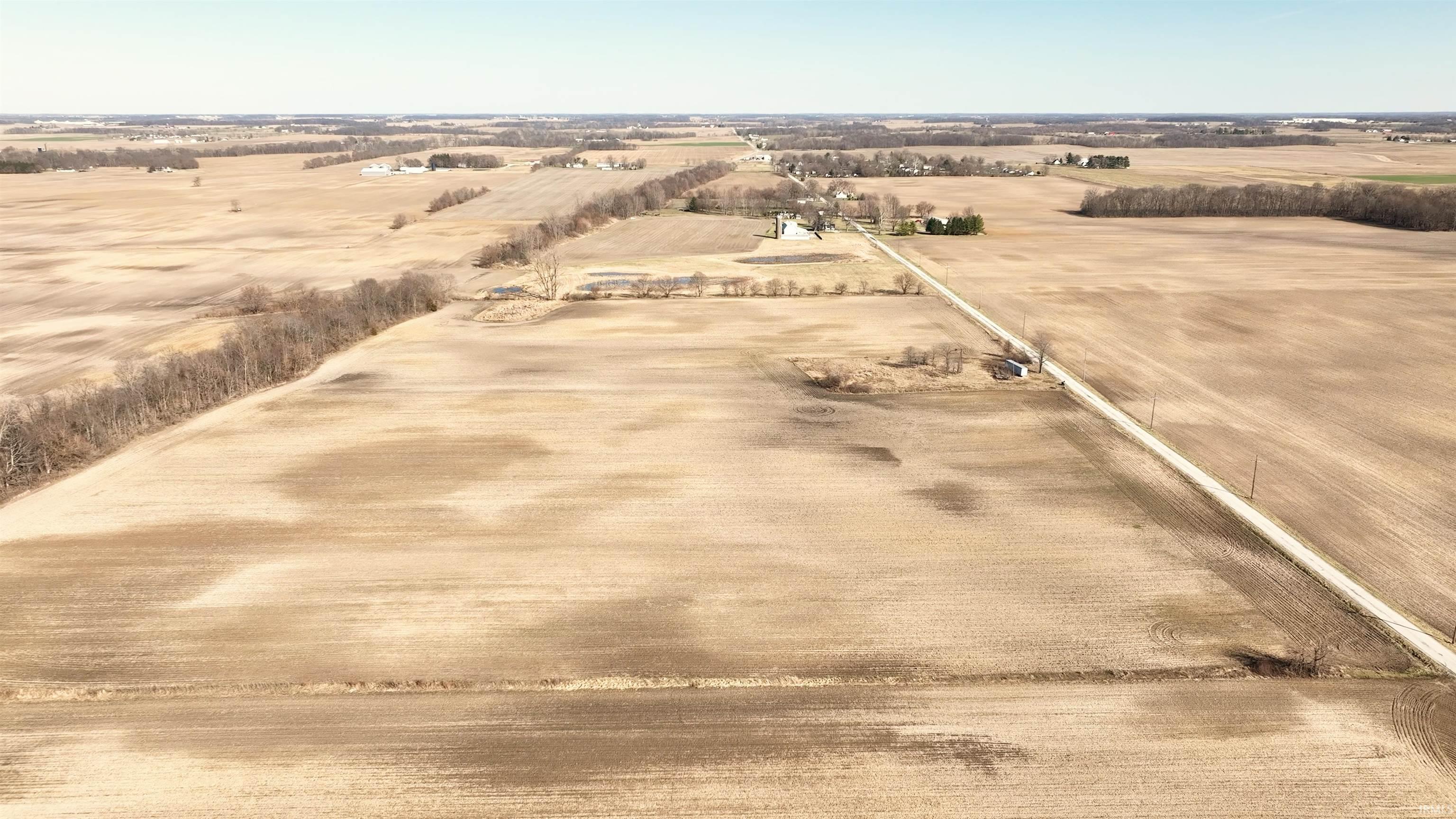 900 East N Road North Manchester, IN 46962 - Photo 6 of 25