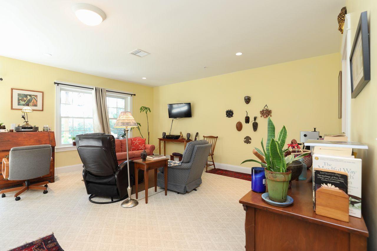 44 Ridge Road, Unit 1 Portland, ME 04103 - Photo 28 of 31 37