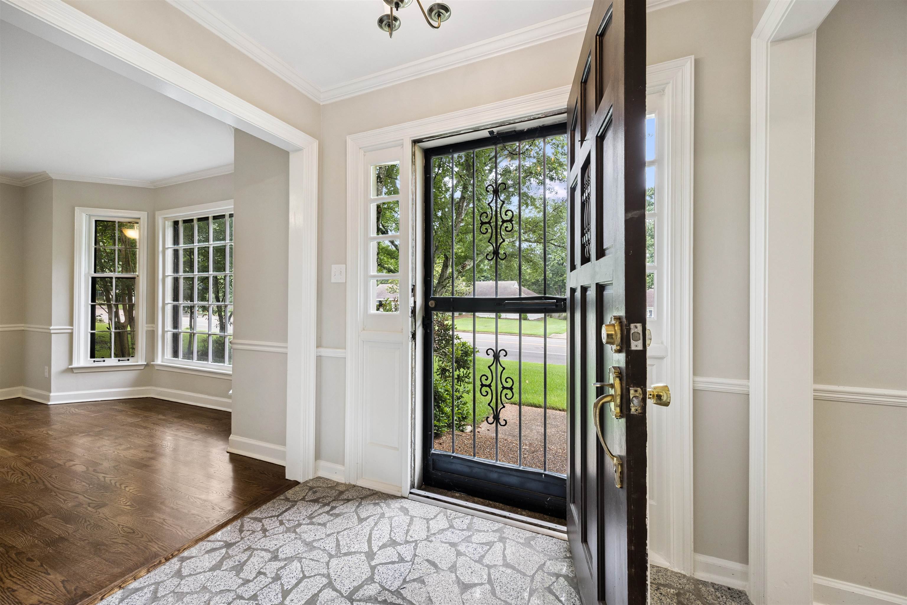2030 Brierbrook Road Germantown, TN 38138 - Photo 3 of 16 Foyer entrance with crown molding and wood finished floors