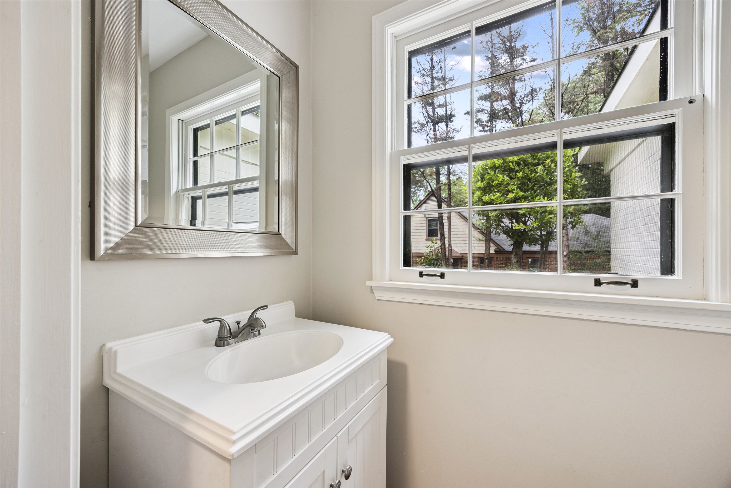 2030 Brierbrook Road Germantown, TN 38138 - Photo 8 of 16 Bathroom with vanity