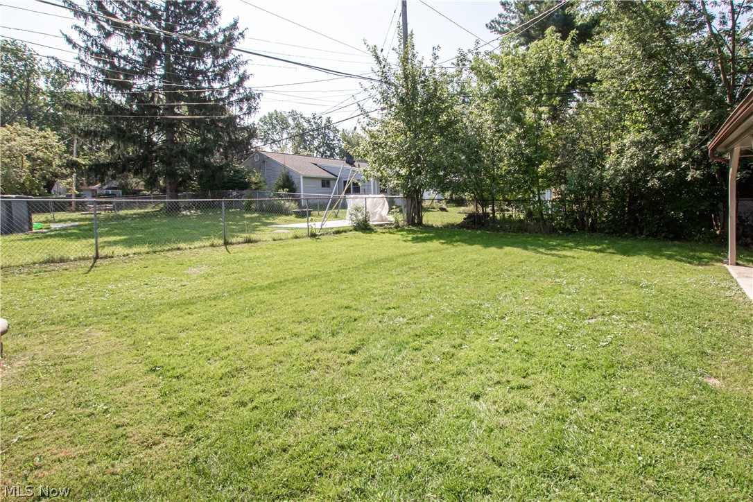 11279 Snow Road Parma Heights, OH 44130 - Photo 6 of 21