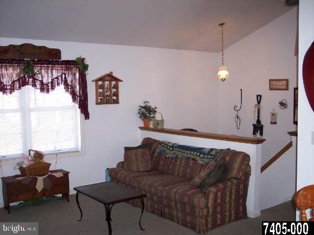 2550 Gora Road North York, PA 17404 - Photo 6 of 9 Gallery Image 6