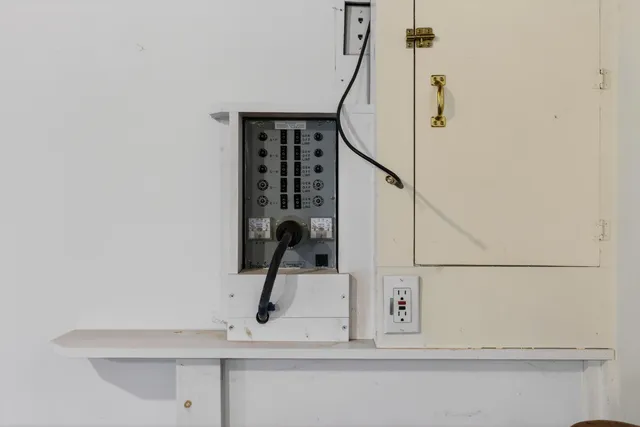 $439,999 | 183 Country Club Road, Norway, ME 04268