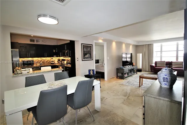 $499,999 | 5161 Collins Avenue, Unit 1610, Miami Beach, FL 33140