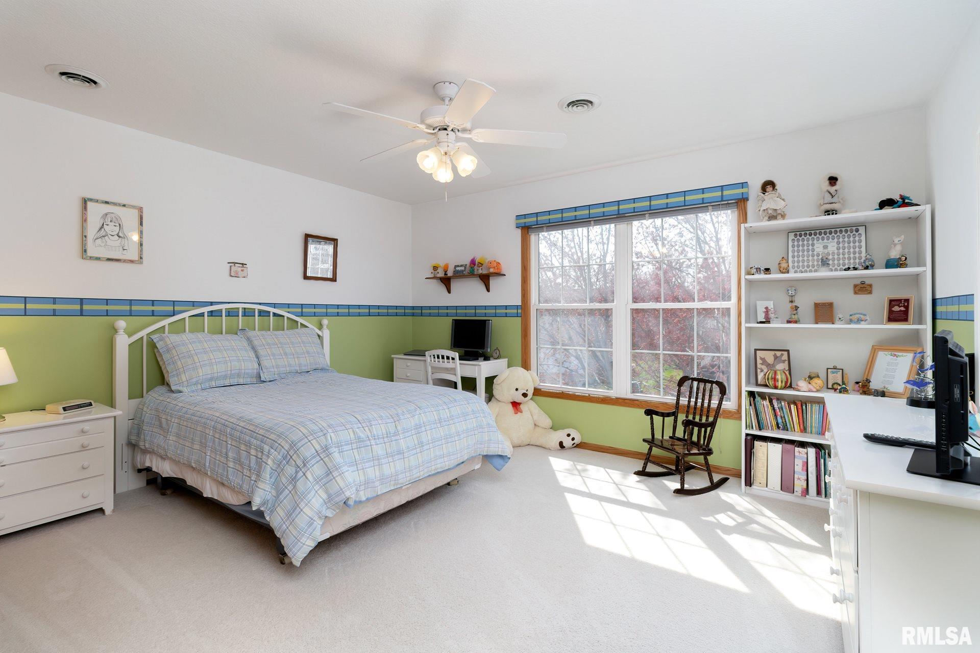 1471 Plum Tree Road Bettendorf, IA 52722 - Photo 28 of 39 Gallery Image 28