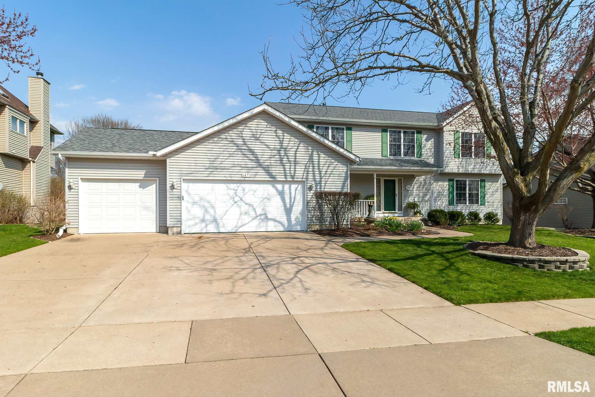 1471 Plum Tree Road Bettendorf, IA 52722 - Photo 3 of 39 Gallery Image 3