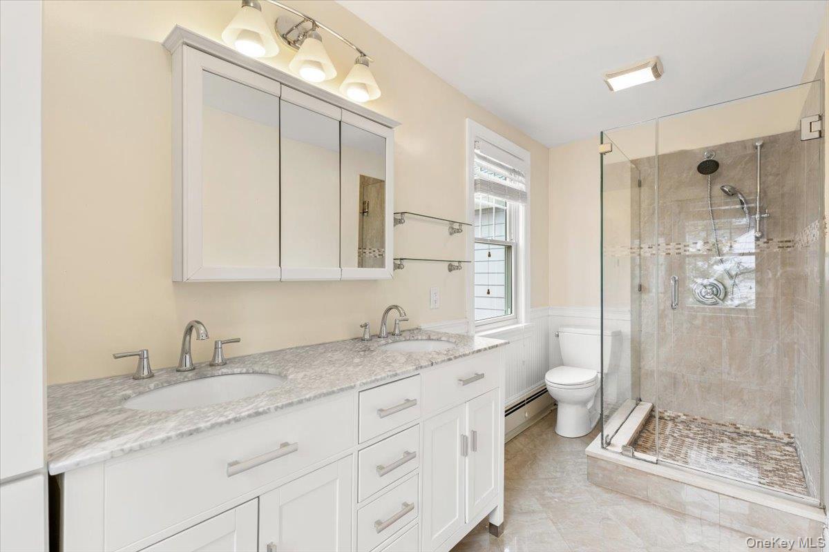 12 Robin Hill Road Scarsdale, NY 10583 - Photo 15 of 28