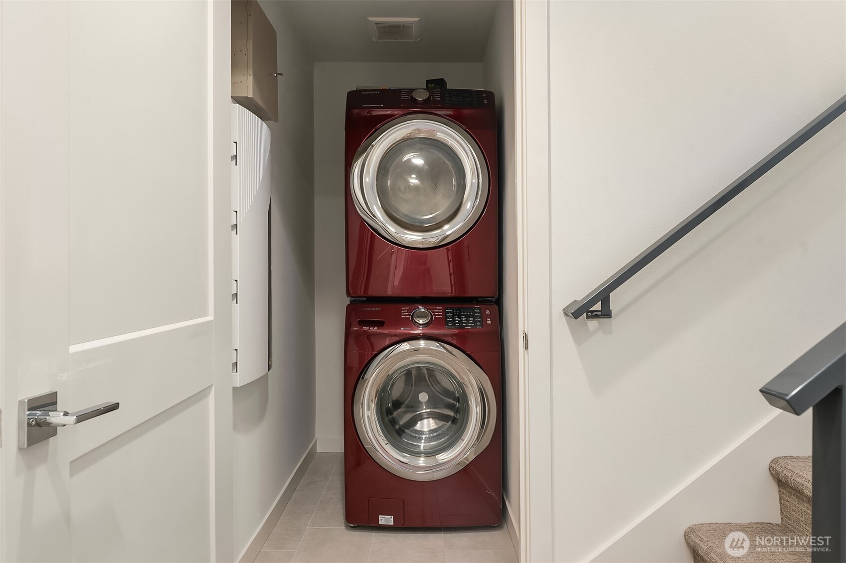 2441 Northwest 62nd Street Seattle, WA 98107 - Photo 15 of 23