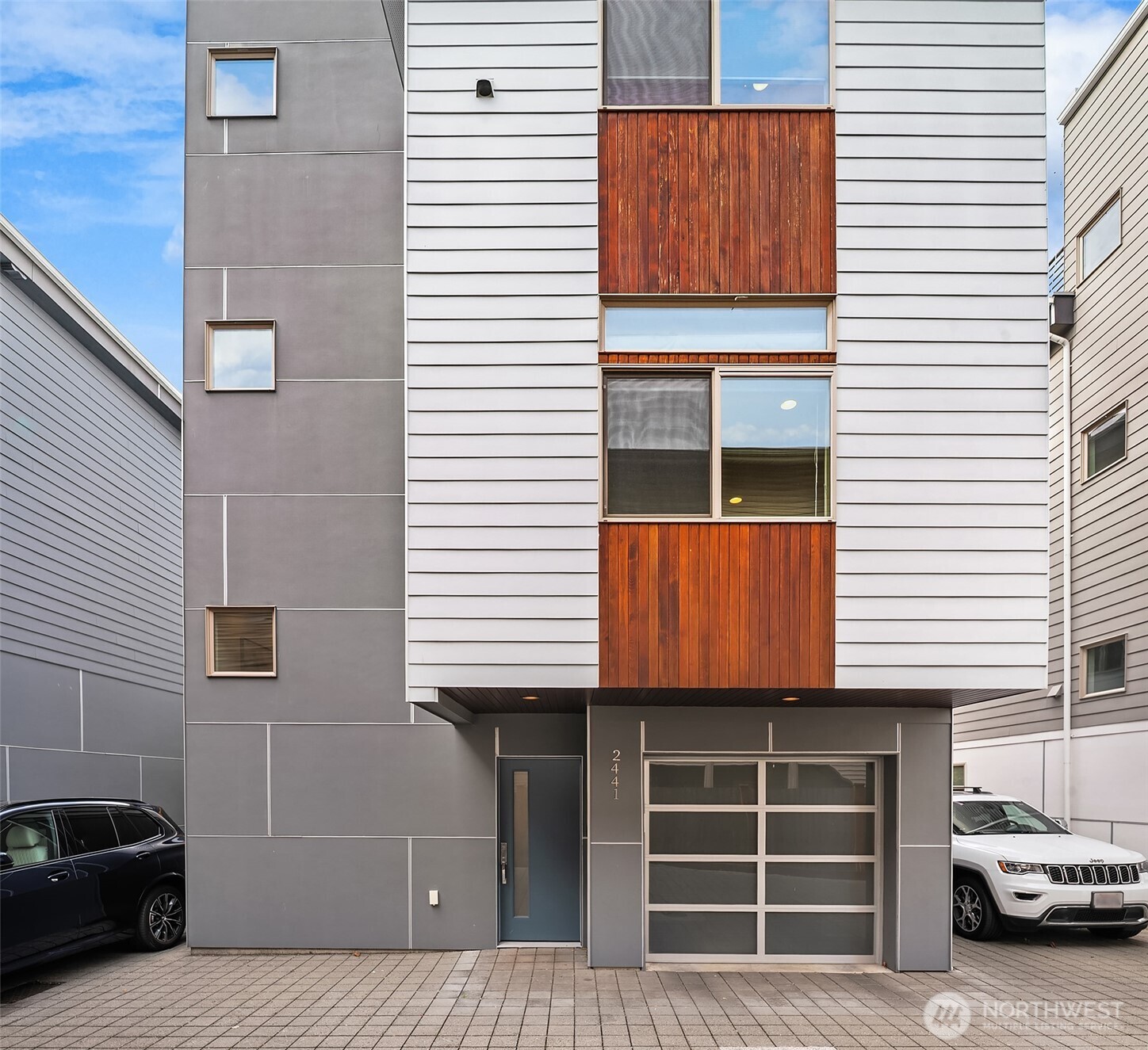 2441 Northwest 62nd Street Seattle, WA 98107 - Photo 2 of 23