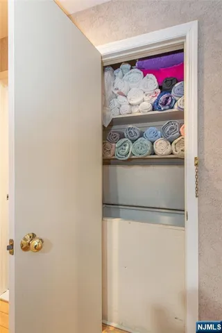 $999,000 | 36 Yellow Brick Road, Wayne, NJ 07470