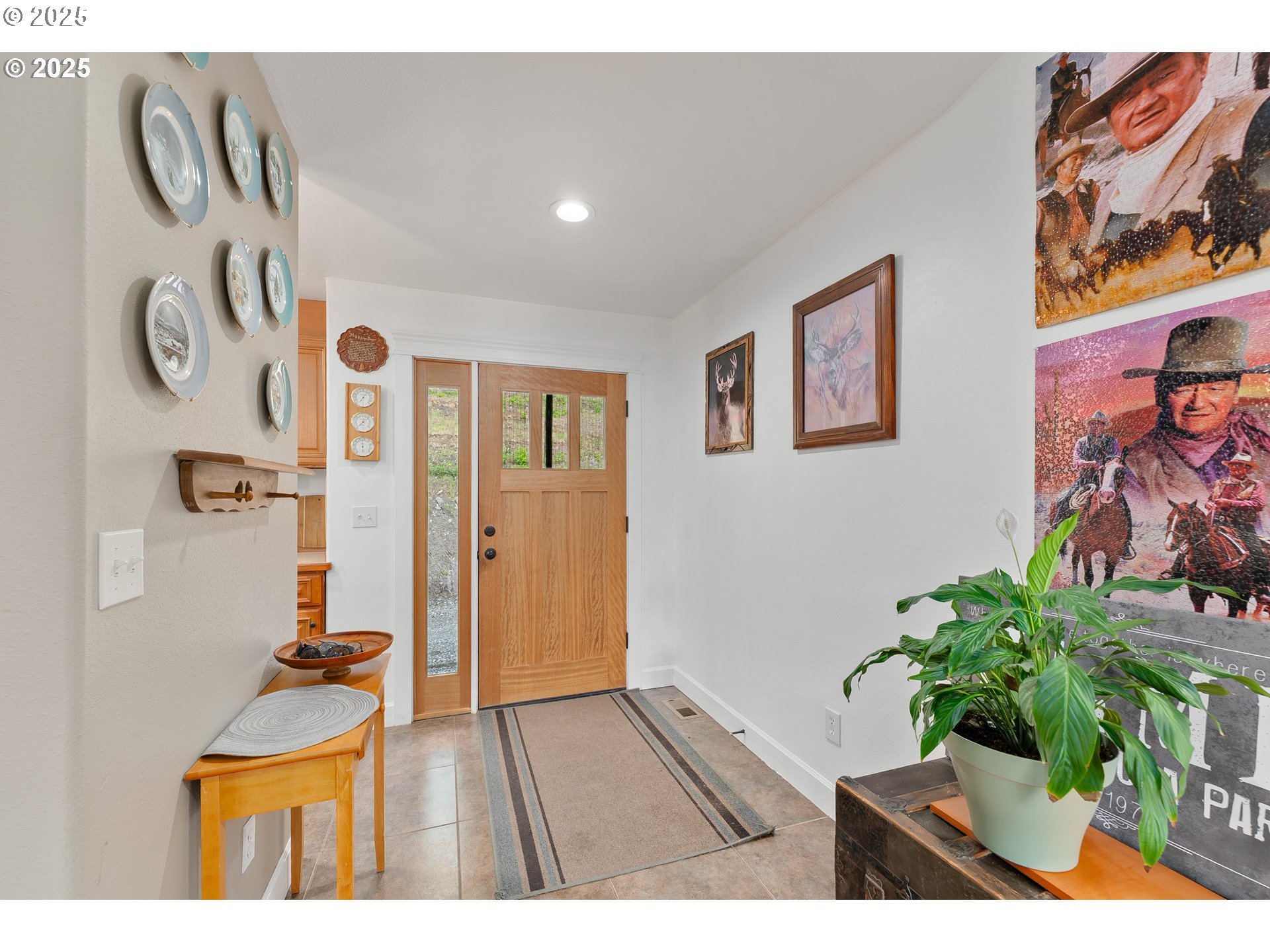 460 Huckleberry Mountain Lane Riddle, OR 97469 - Photo 7 of 34