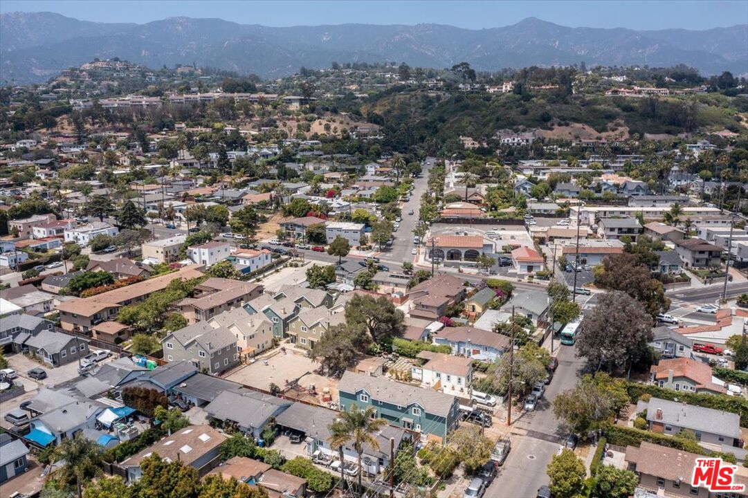 1317 Punta Gorda Street, Unit 4 Santa Barbara, CA 93103 - Photo 54 of 70 an aerial view of a city