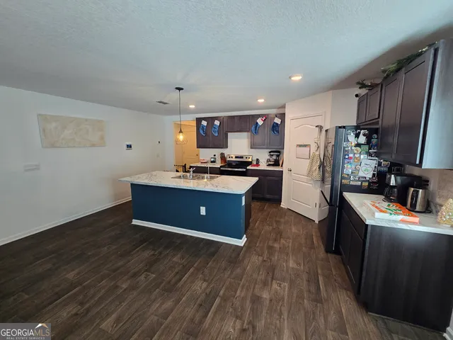 $2,300 | 108 Landing Boulevard, Woodbine, GA 31569