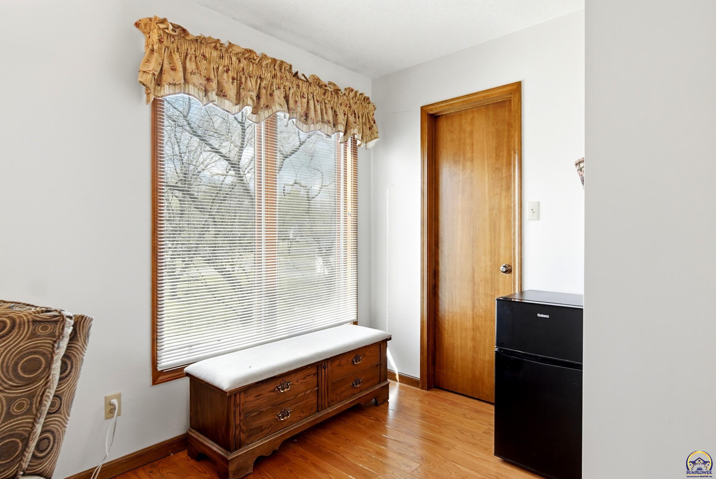 5561 Southwest Stonegate Court Topeka, KS 66606 - Photo 21 of 30