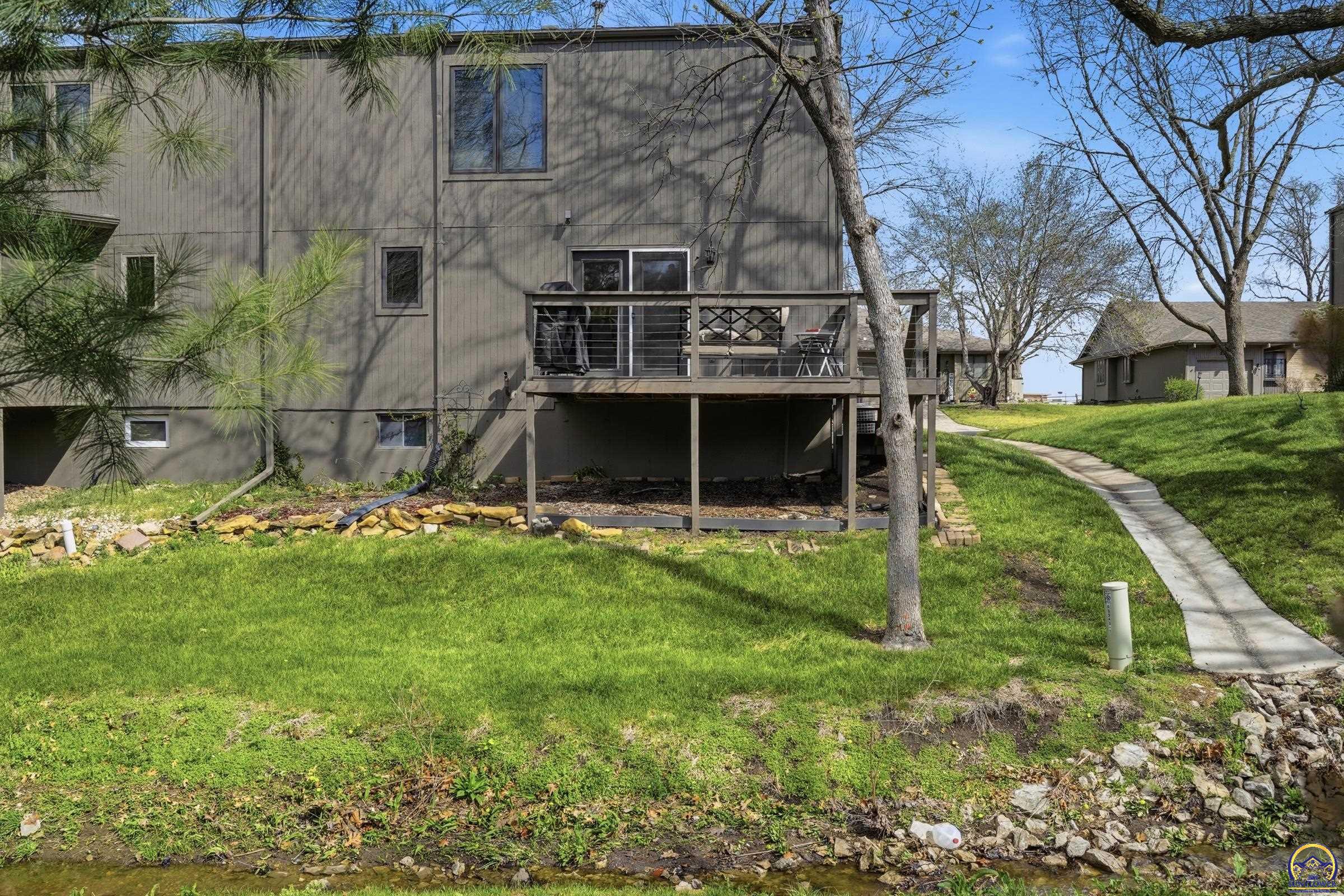 5561 Southwest Stonegate Court Topeka, KS 66606 - Photo 29 of 30