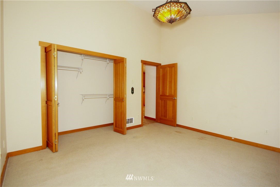 1521 Lancaster Road Freeland, WA 98249 - Photo 8 of 20 Gallery Image 8