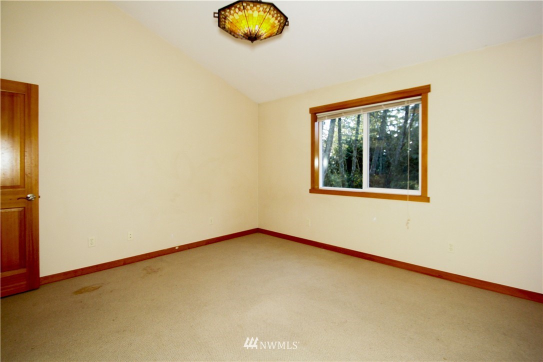 1521 Lancaster Road Freeland, WA 98249 - Photo 9 of 20 Gallery Image 9