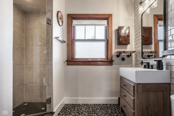 $700,000 | 850 North College Avenue, Indianapolis, IN 46202
