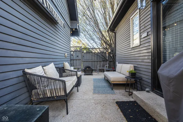 $700,000 | 850 North College Avenue, Indianapolis, IN 46202