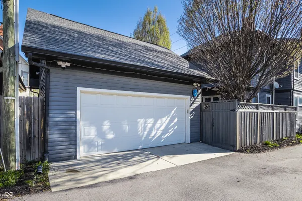 $700,000 | 850 North College Avenue, Indianapolis, IN 46202