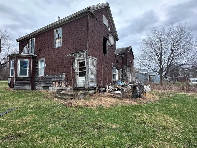 $35,000 | 219-221 West Main Street, Brownville, NY 13615