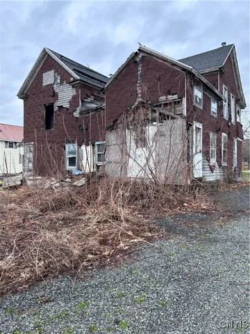 $35,000 | 219-221 West Main Street, Brownville, NY 13615