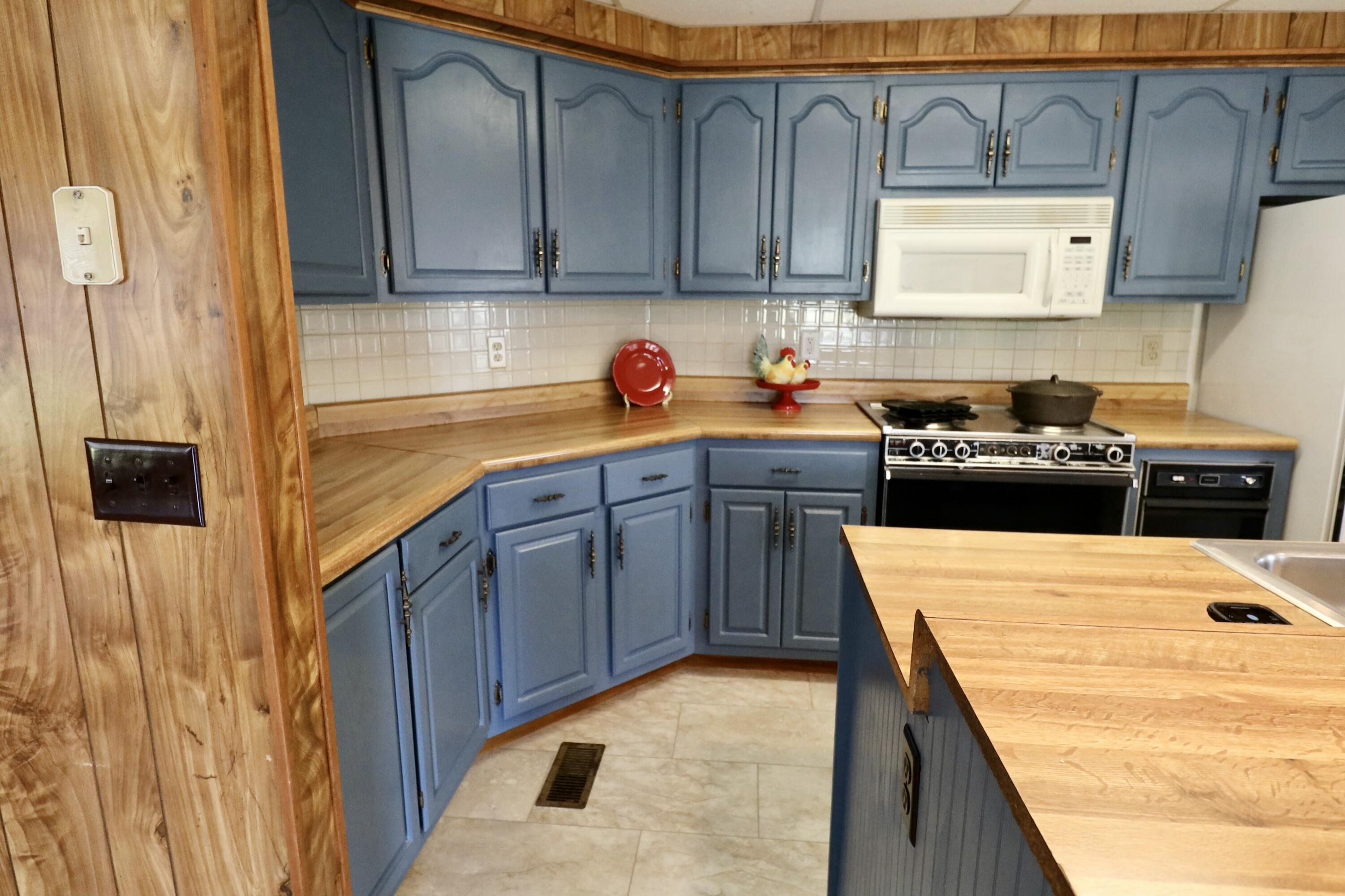 30 Burnett Road Gruetli Laager, TN 37339 - Photo 14 of 53 tempImage0RwFf6