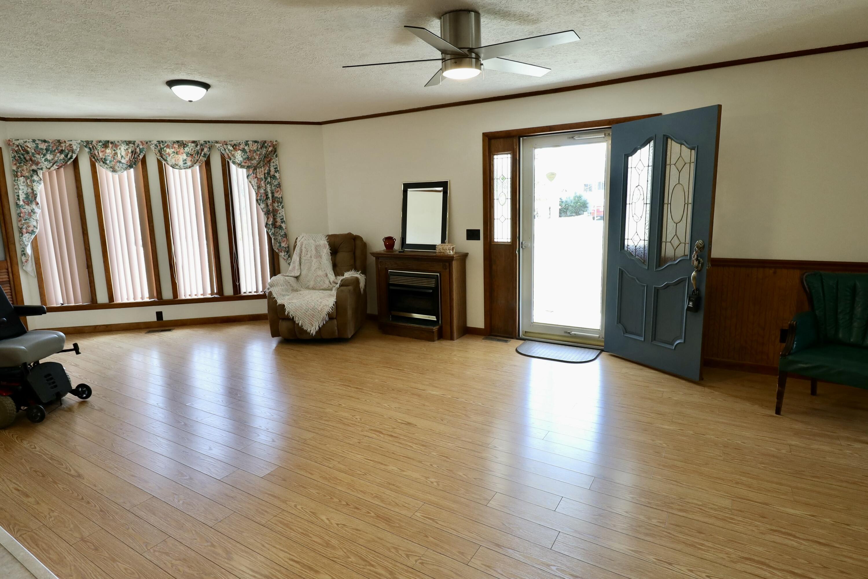 30 Burnett Road Gruetli Laager, TN 37339 - Photo 5 of 53 tempImageQId6Ff